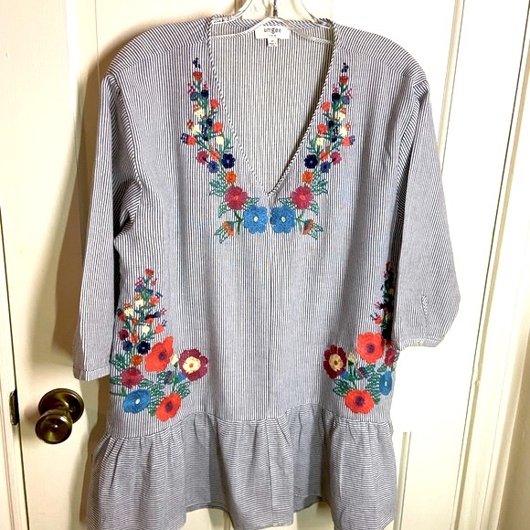 UMGEE Boho Striped Top 3/4 Sleeves Embroidered Floral Design 100% Cotton Size M - Picture 2 of 5